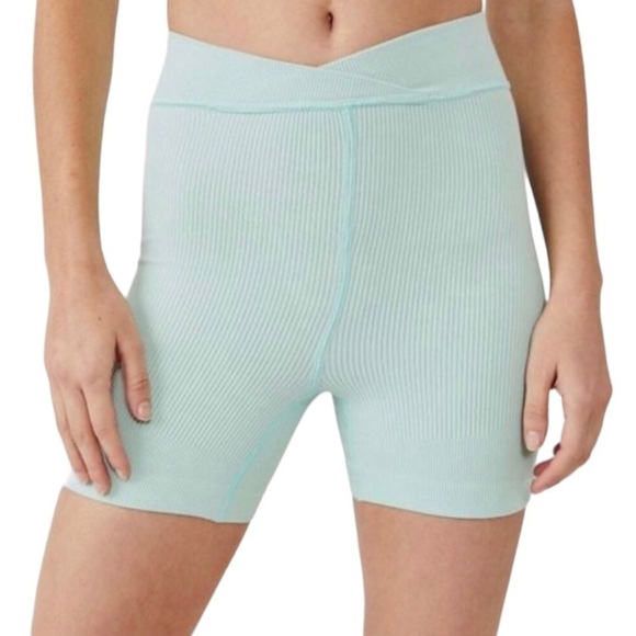Free People Movement Turquoise Mint Bike Shorts Size Medium - Picture 1 of 8